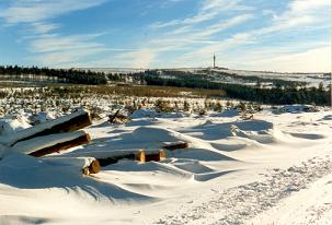 Areal im Winter, mit dieser herrlichen Aussicht wird das Skifahren zu einem ganz besonderen Erlebnis. Areal im Winter, mit dieser herrlichen Aussicht wird das Skifahren zu einem ganz besonderen Erlebnis.